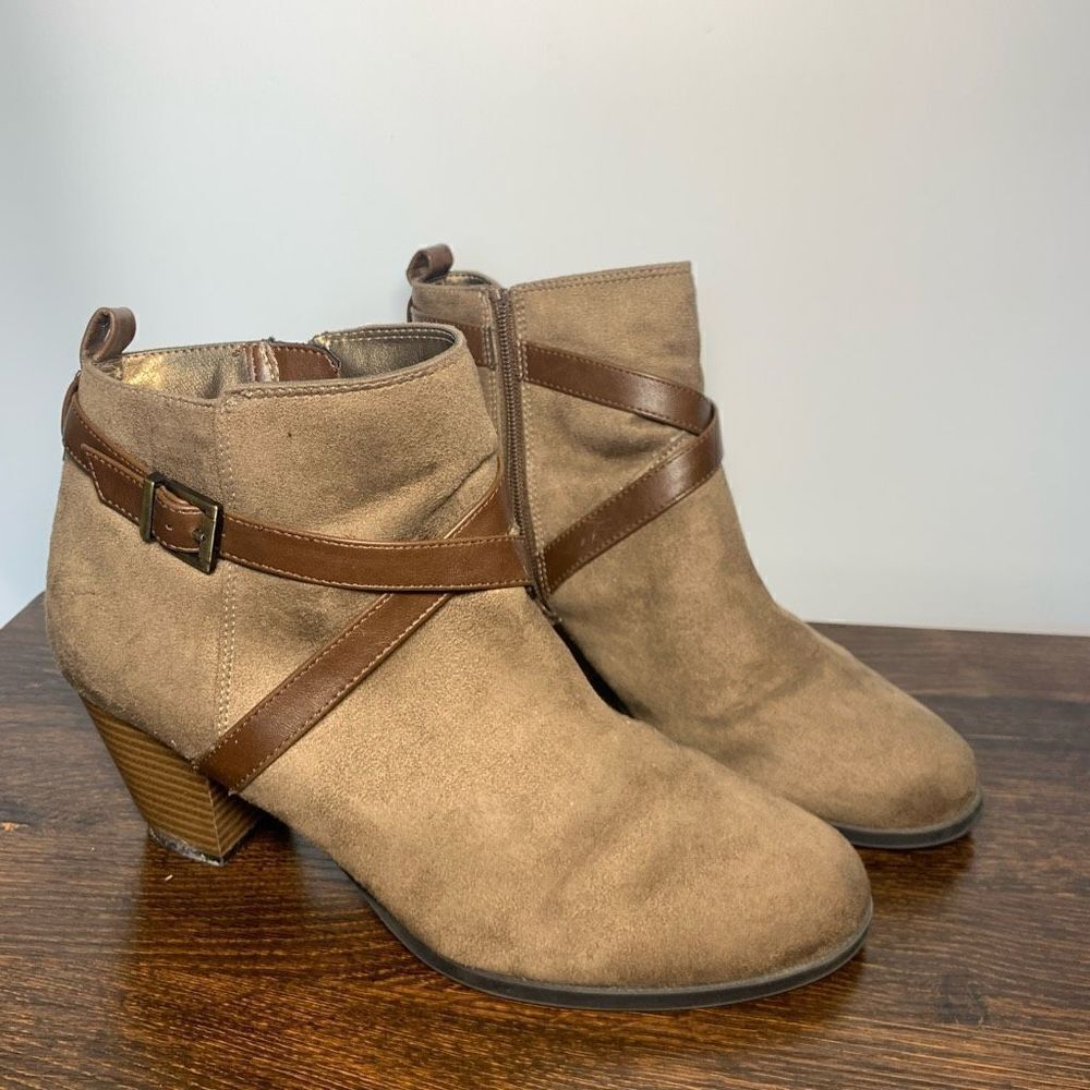 LifeStride Women's Suede Jamie Ankle Boots Brown Size 10M